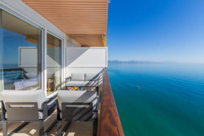 SANTA CLARA Modern & Exclusive Seafront Apartment